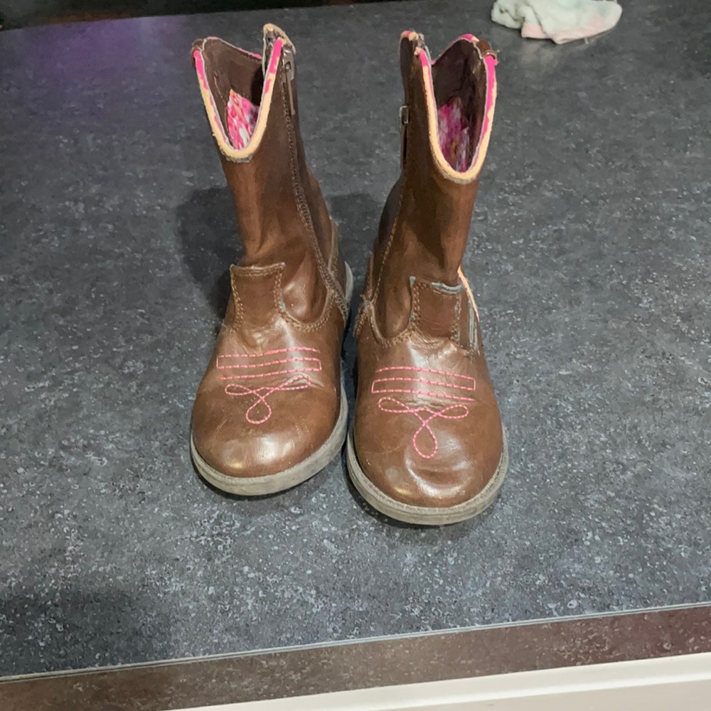 Girls boots toddler size 8m